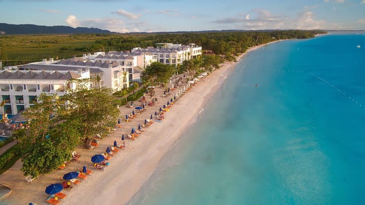 Azul Beach Resort Negril, Gourmet All Inclusive by Karisma