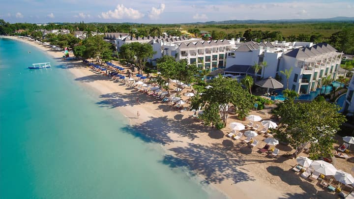 Azul Beach Resort Negril, Gourmet All Inclusive by Karisma