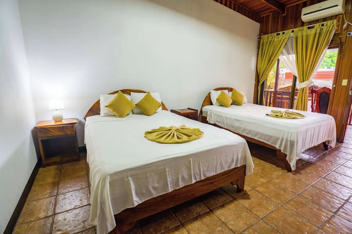 Poshtel Arenal