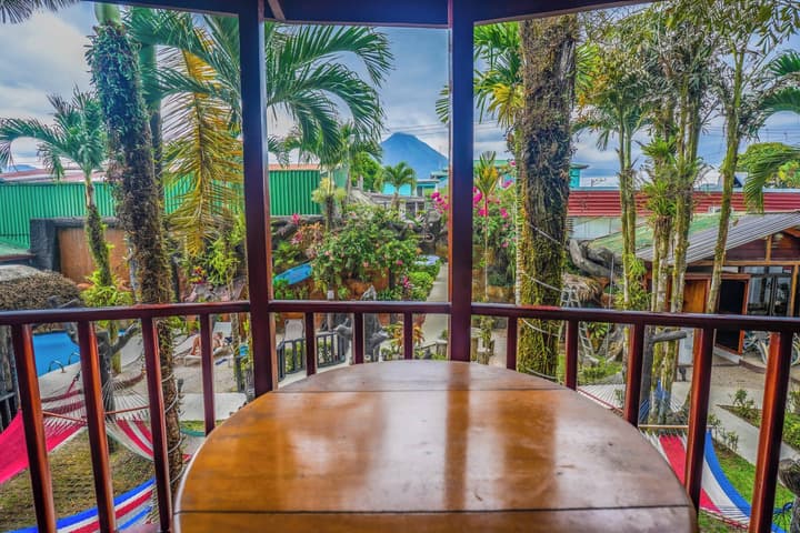 Poshtel Arenal