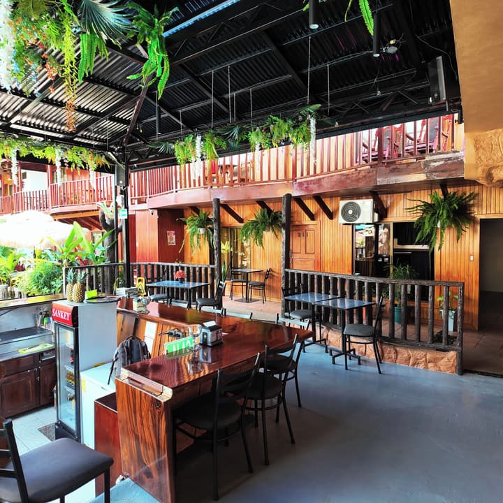 Poshtel Arenal
