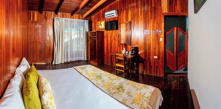 Poshtel Arenal