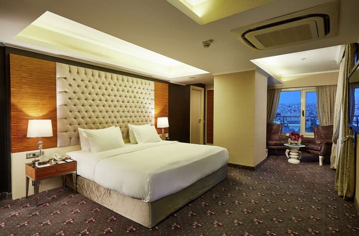 Doubletree By Hilton Hotel Izmir - Alsancak
