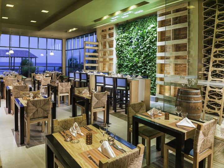 Generations Riviera Maya Oceanfront Family Resort, All & More Inclusive
