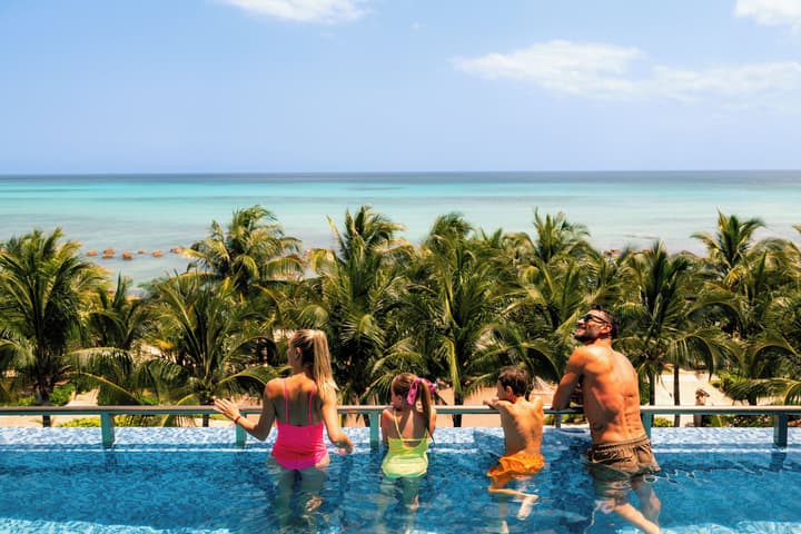 Generations Riviera Maya Oceanfront Family Resort, All & More Inclusive