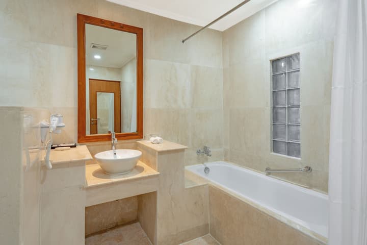 Grand Istana Rama Hotel