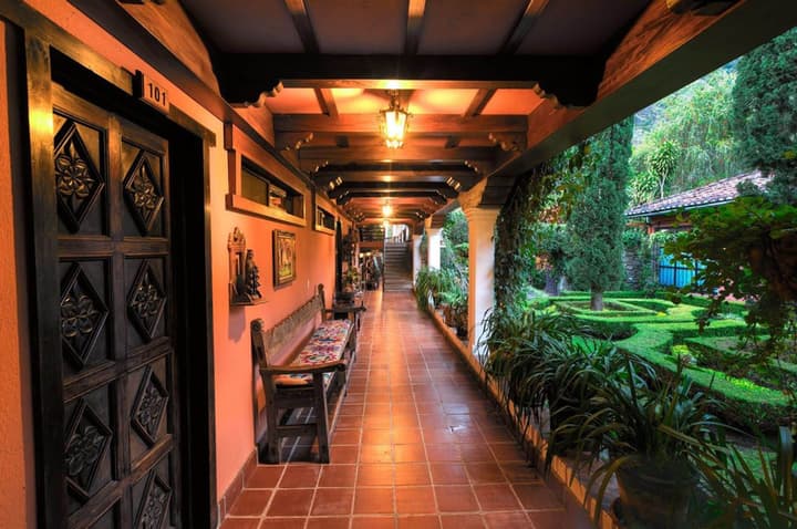 Hotel Atitlán