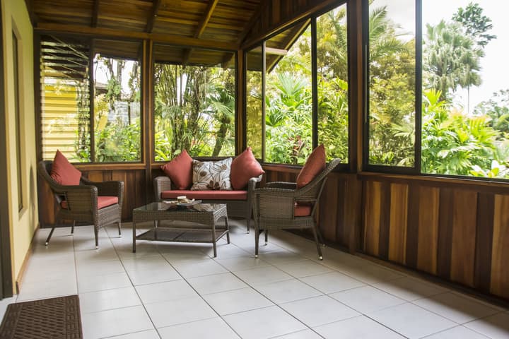Arenal Paraíso Resort & Thermo Mineral Hot Springs