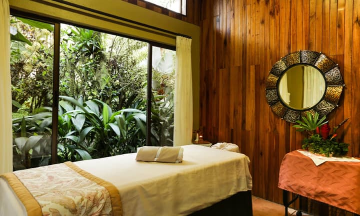 Arenal Paraíso Resort & Thermo Mineral Hot Springs