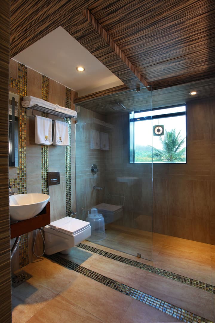 Hotel Tigers Roare'