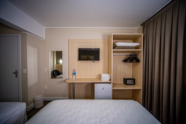 Hotel Rosenbrock