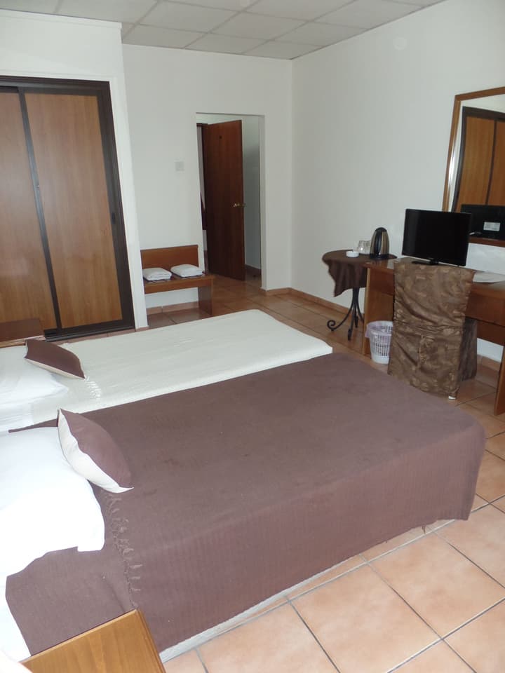 Metropole Hotel