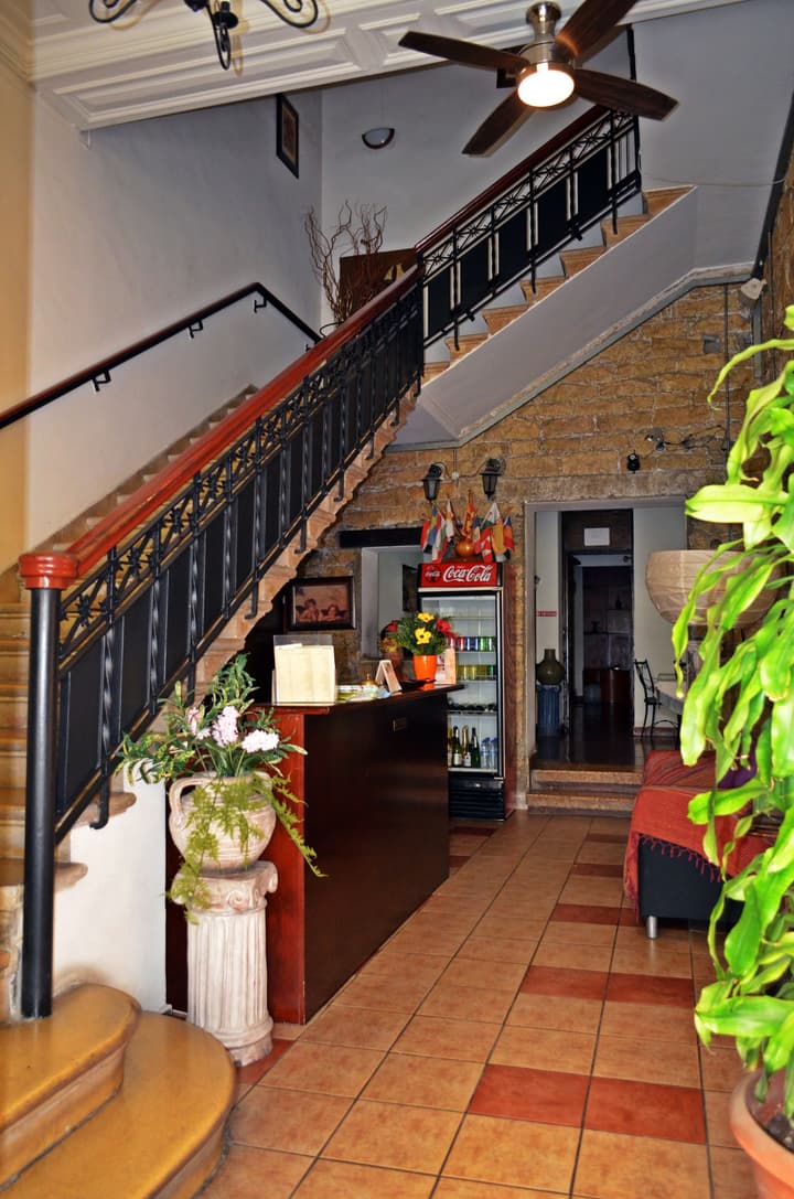 Metropole Hotel