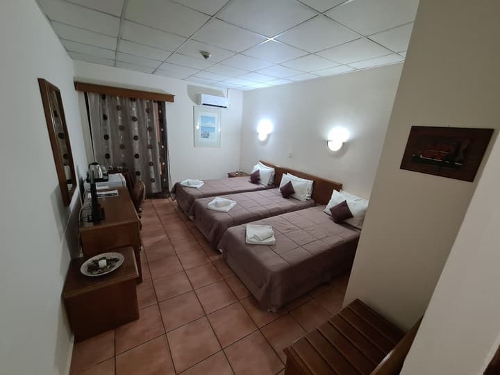 Metropole Hotel