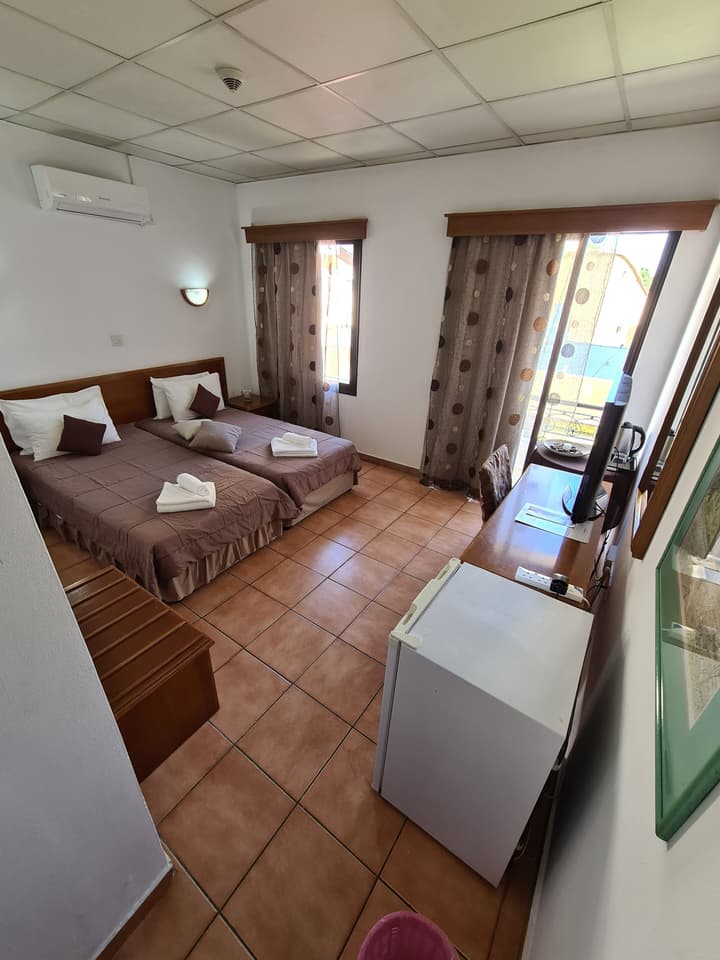 Metropole Hotel