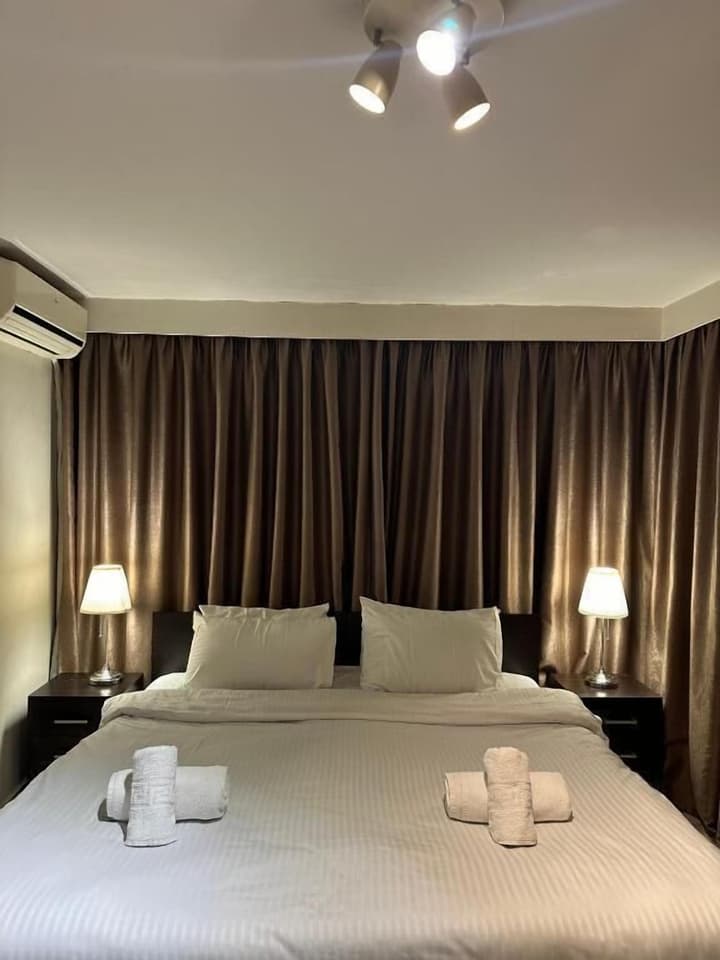 Mc Queen Rooms & Apartments