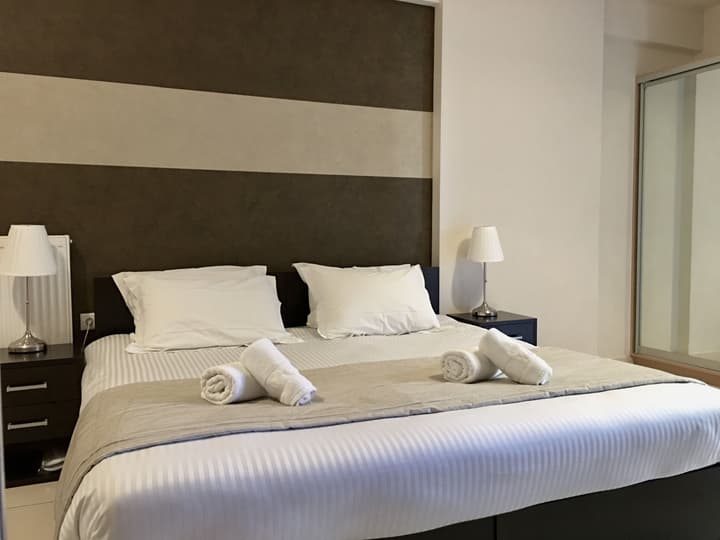 Mc Queen Rooms & Apartments