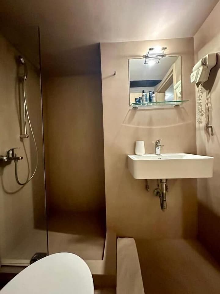 Mc Queen Rooms & Apartments
