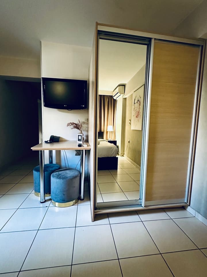 Mc Queen Rooms & Apartments