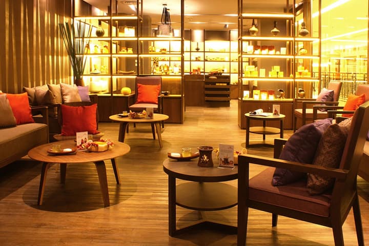 Mandarin Hotel Managed by Centre Point