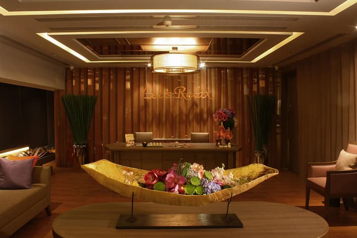Mandarin Hotel Managed by Centre Point