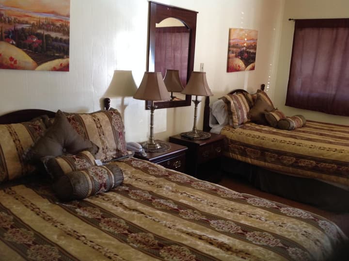 Sonoma Lodge