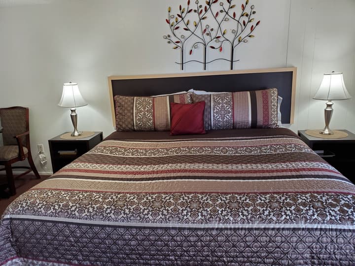 Sonoma Lodge