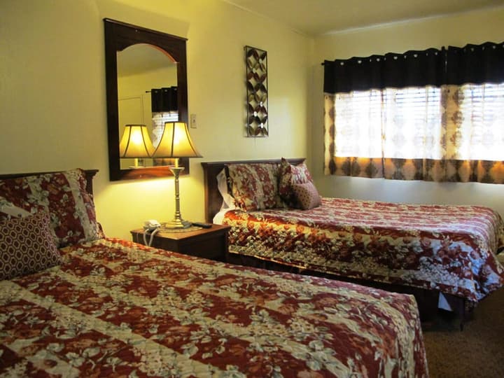 Sonoma Lodge