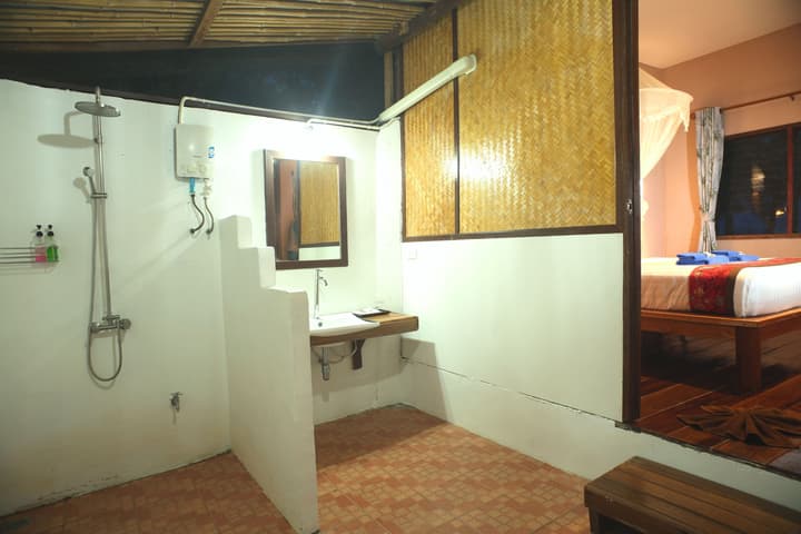 Mayalay Resort-Green Hotel