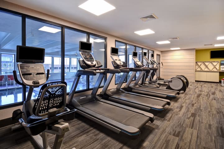 Holiday Inn Lancaster by IHG