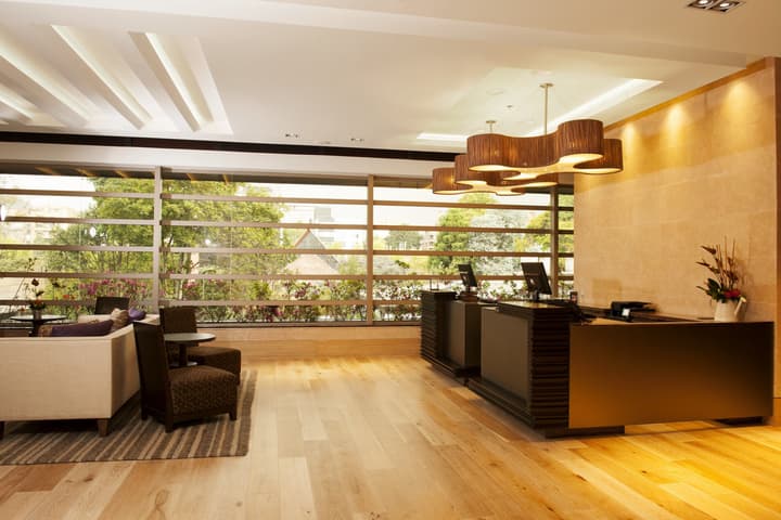 EK Hotel By Preferred Hotels Group