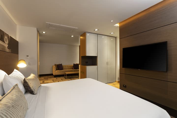 EK Hotel By Preferred Hotels Group