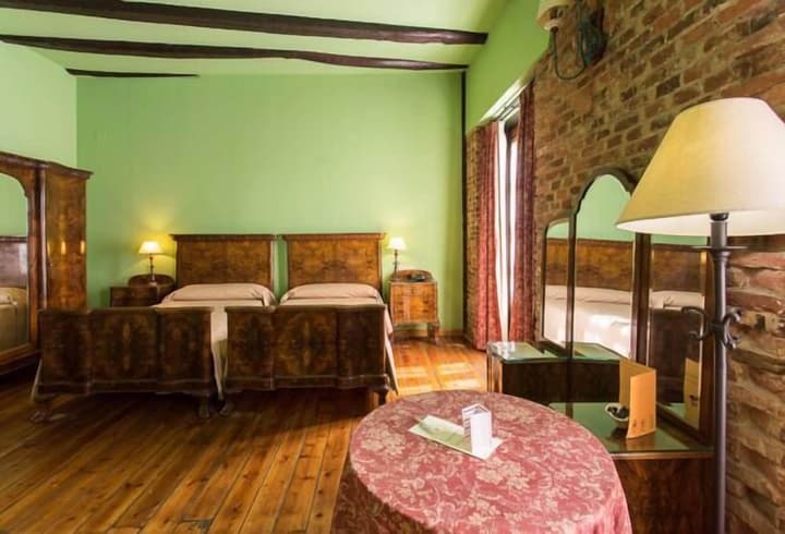Hotel La Posada Regia