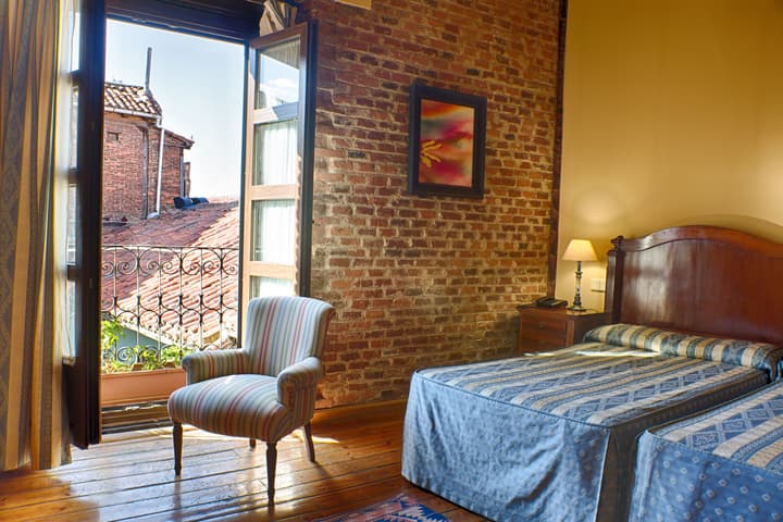 Hotel La Posada Regia
