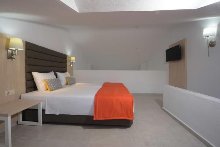 Aristoteles Holiday Resort & Spa