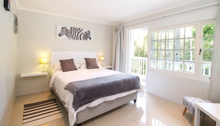 South Villa Guesthouse & Garden
