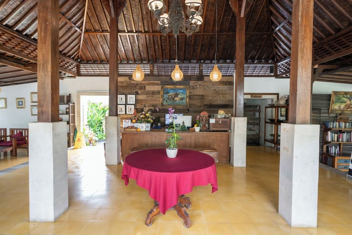 Alam Puisi Villa