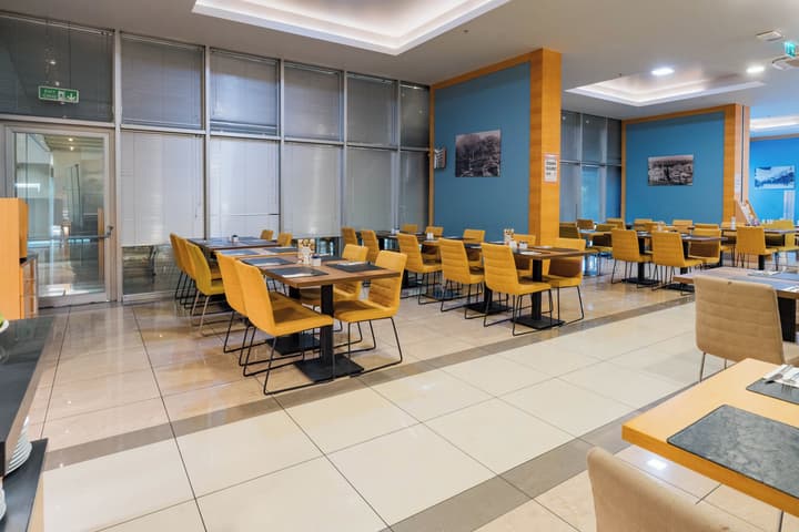 Holiday Inn Express Manisa - West by IHG