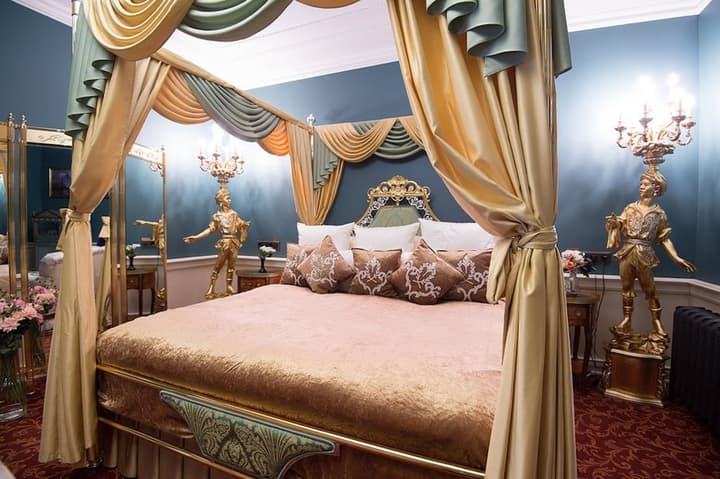 Trezzini Palace