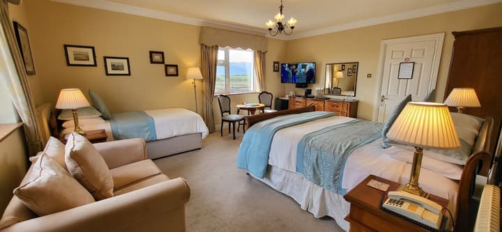 Brook Manor Lodge