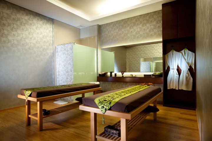 JS Luwansa Hotel and Convention Center