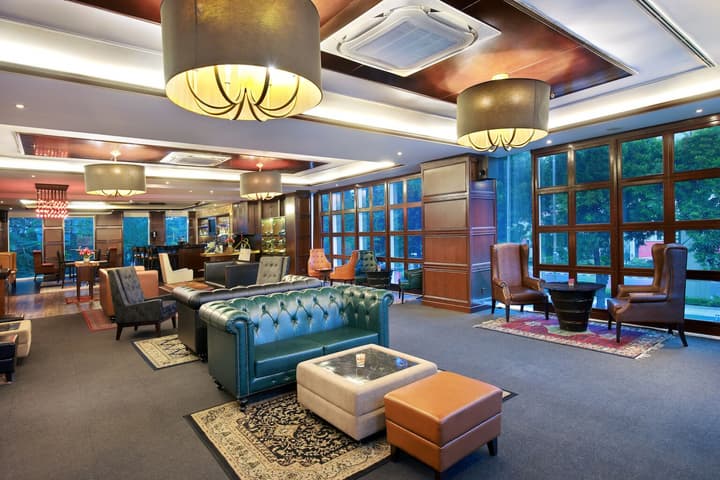 JS Luwansa Hotel and Convention Center