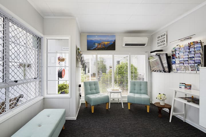 Harbour View Motel and Water Front Apartments