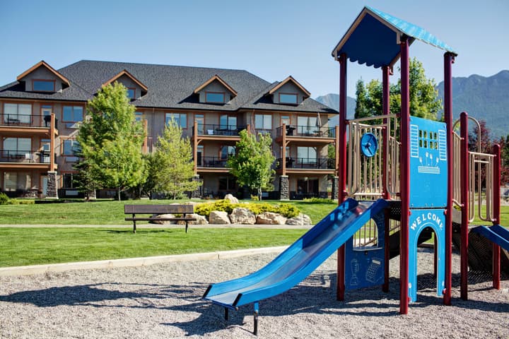 Bighorn Meadows Resort