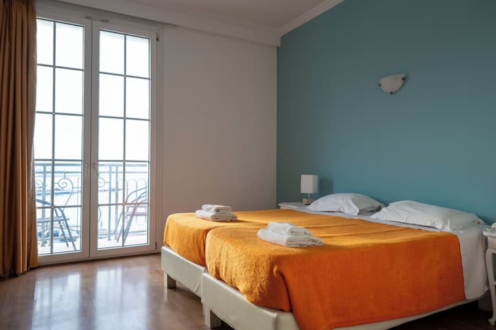 City Marina Hotel