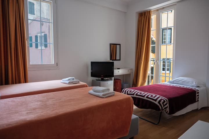 City Marina Hotel