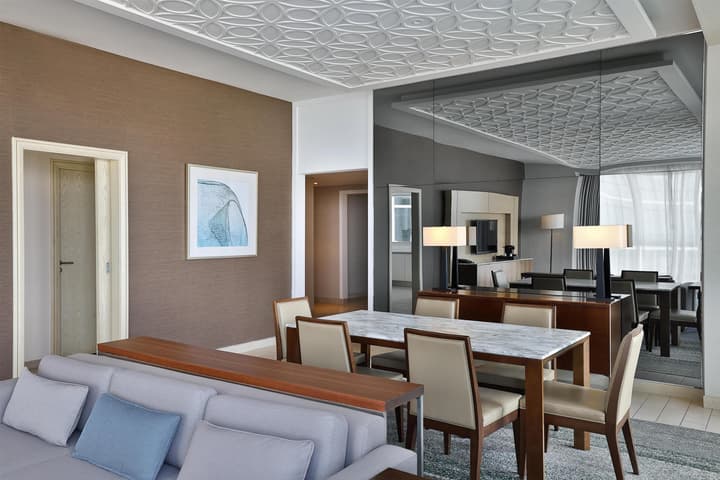 DoubleTree by Hilton Dubai - Jumeirah Beach