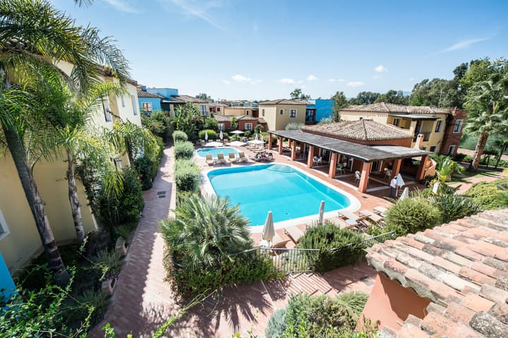 Borgo degli Ulivi Residence