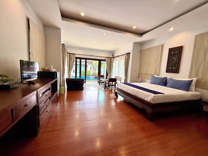 POOLSAWAT VILLA