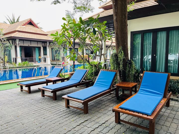POOLSAWAT VILLA